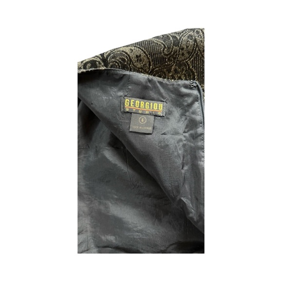 Vintage Goth Georgiou Studio, size 6. Black and Gold Paisley Skirt - Picture 8 of 10